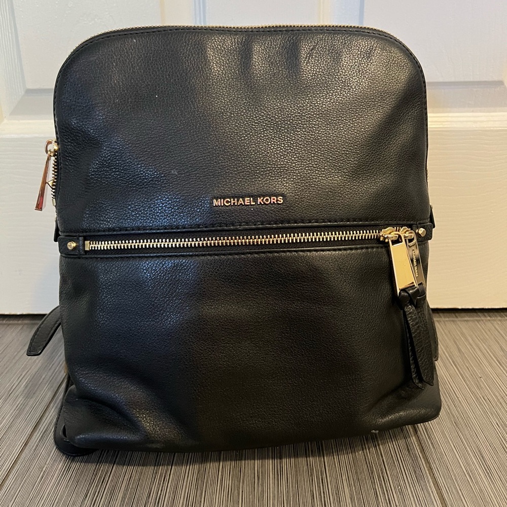 Michael Kors Leather backpack purse!!